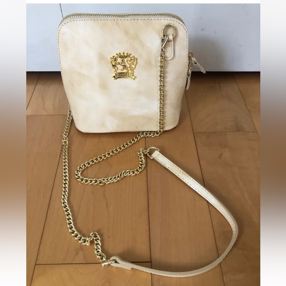 Pratesi Firenze Ivory Patent Leather Purse w/gold Chain Strap Made In Italy